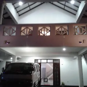 Hotel Pearl House Transite, Katunayake